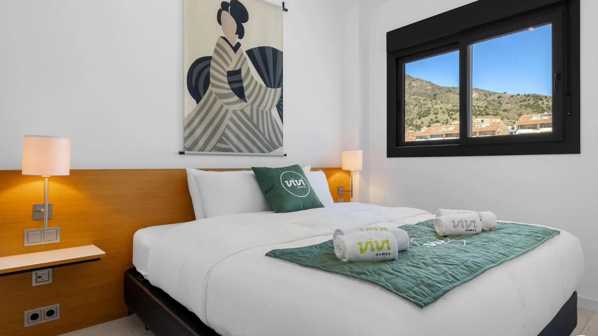 Vivi Homes - Santangelo Pool, Terrace & Sea View Benalmadena Apartment